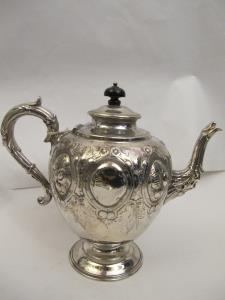 1890 Victorian teapot