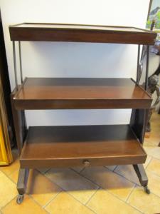 Table shelf Table shelf